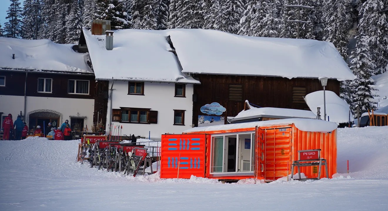 Dodos Schiffscontainer in Lenzerheide