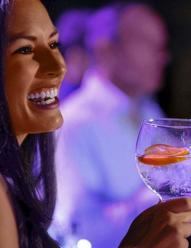 Happy Hour Connectbar