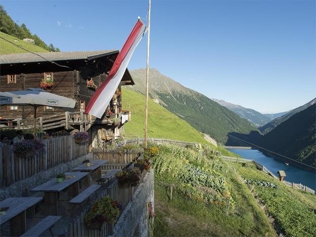 Geführte Höfewanderung:  Finail, Raffein, Tisen