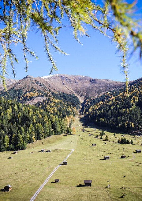 Pfundser Tschey circular hike