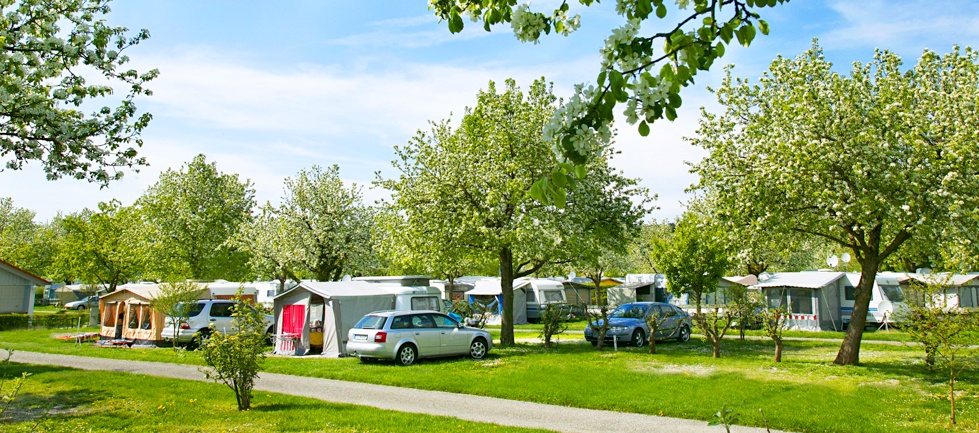 Urlaub Freizeit Reisen - die Messe in Friedrichshafen