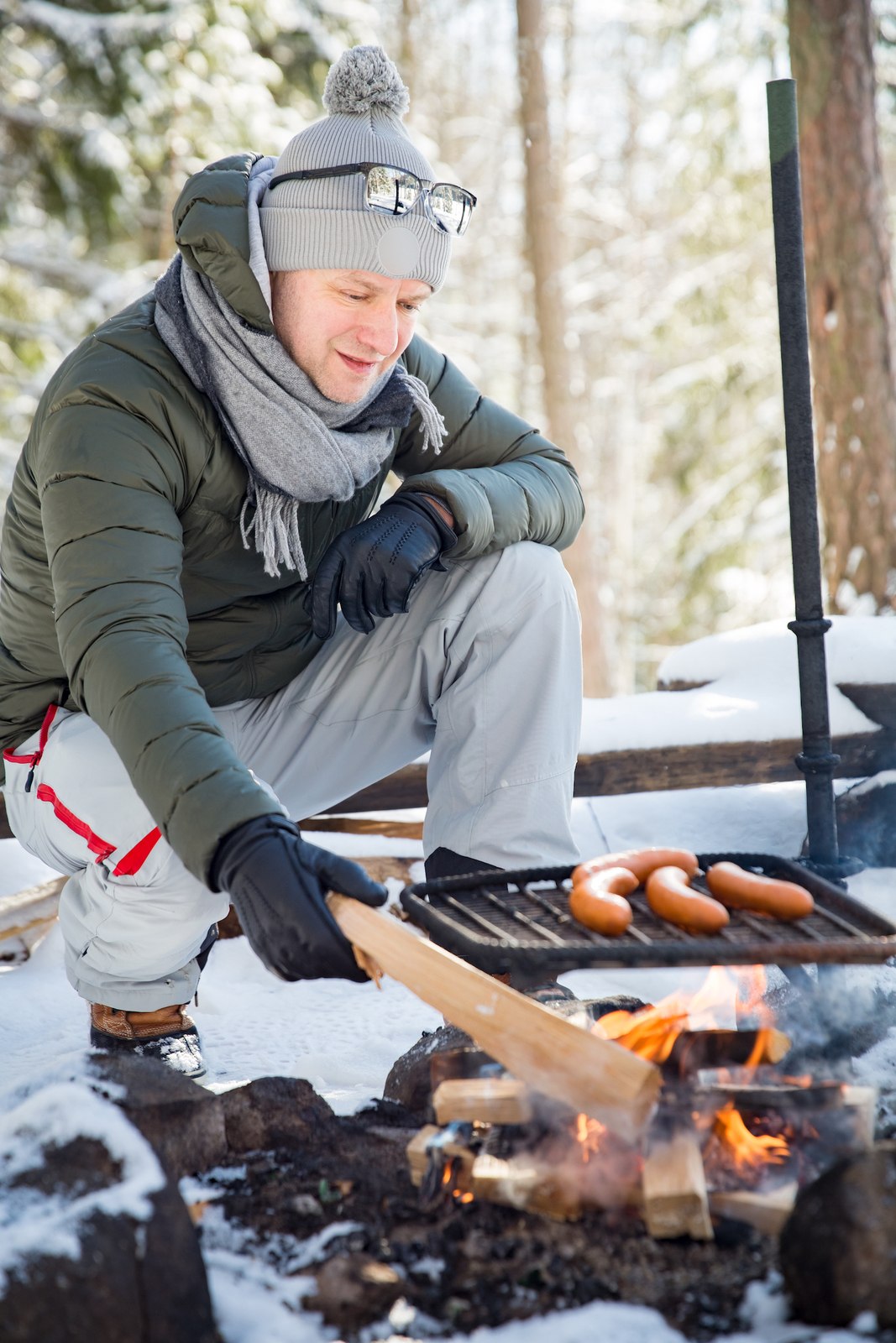 Snow & Ice BBQ. Winter BBQ with host Magnus