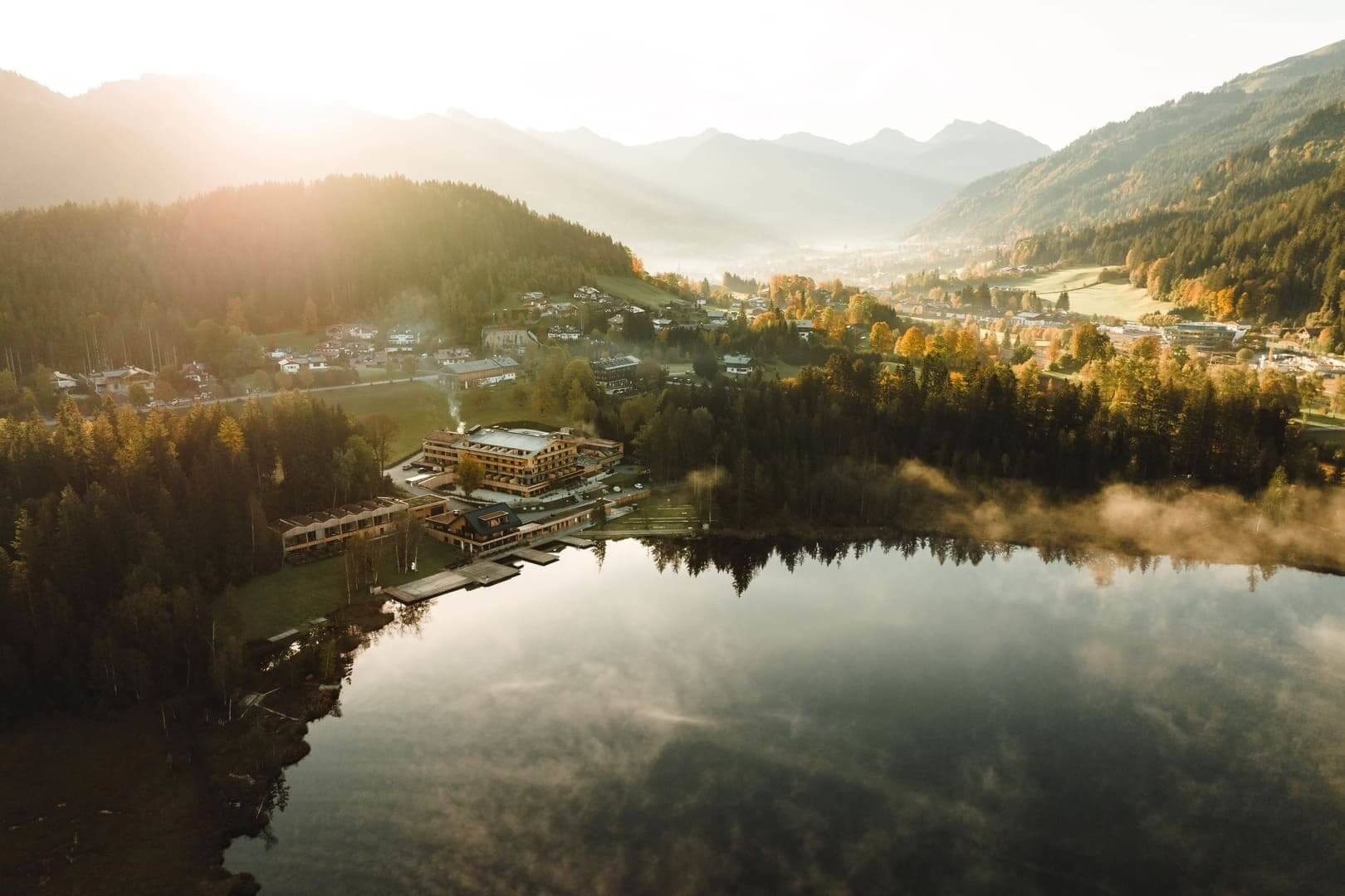 Autumn break at Lake Schwarzsee
