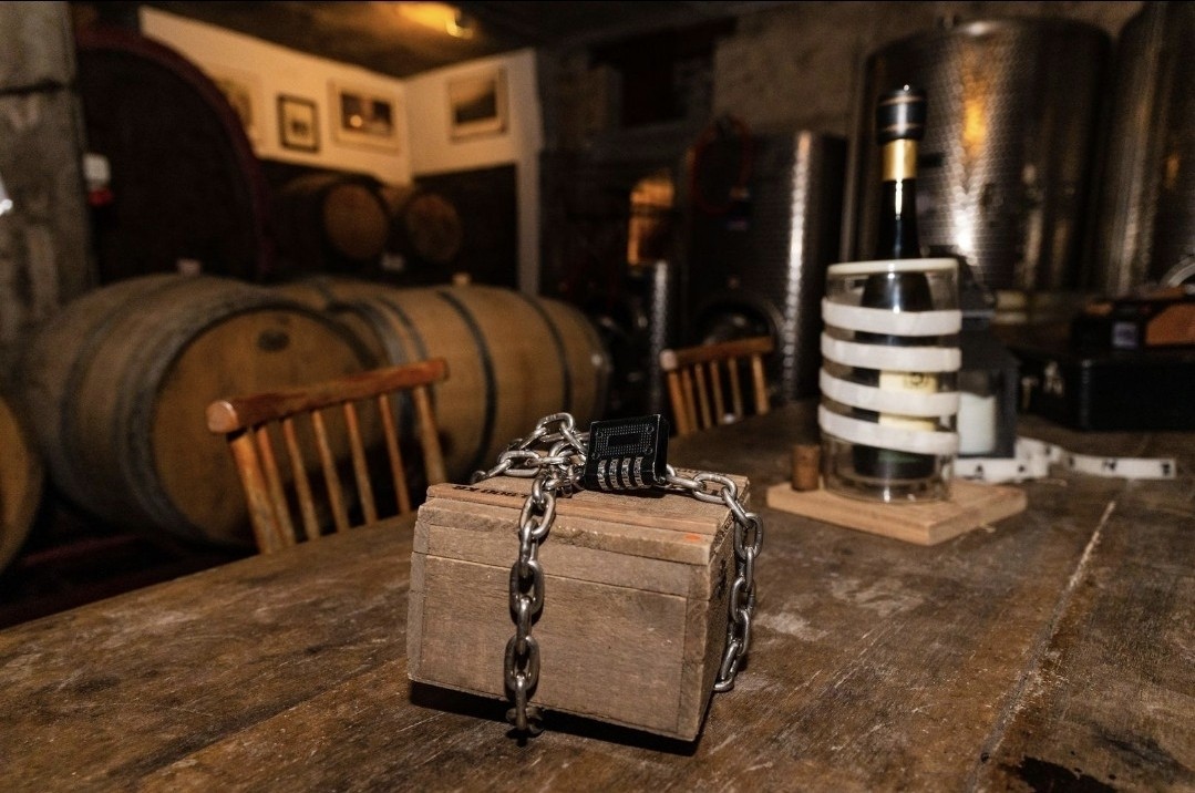 GRAPE ESCAPE – ESCAPE ROOM IM ROTWEINKELLER