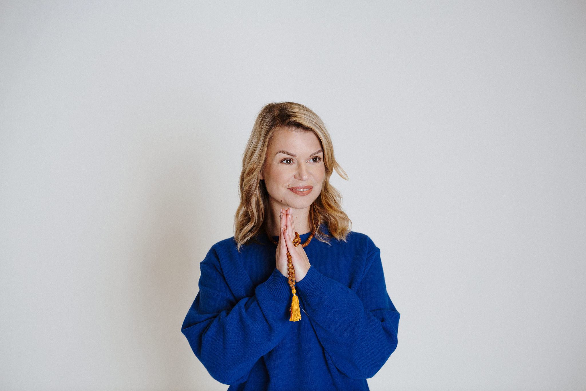 BASICS: Hatha Vinyasa Yoga & Meditation