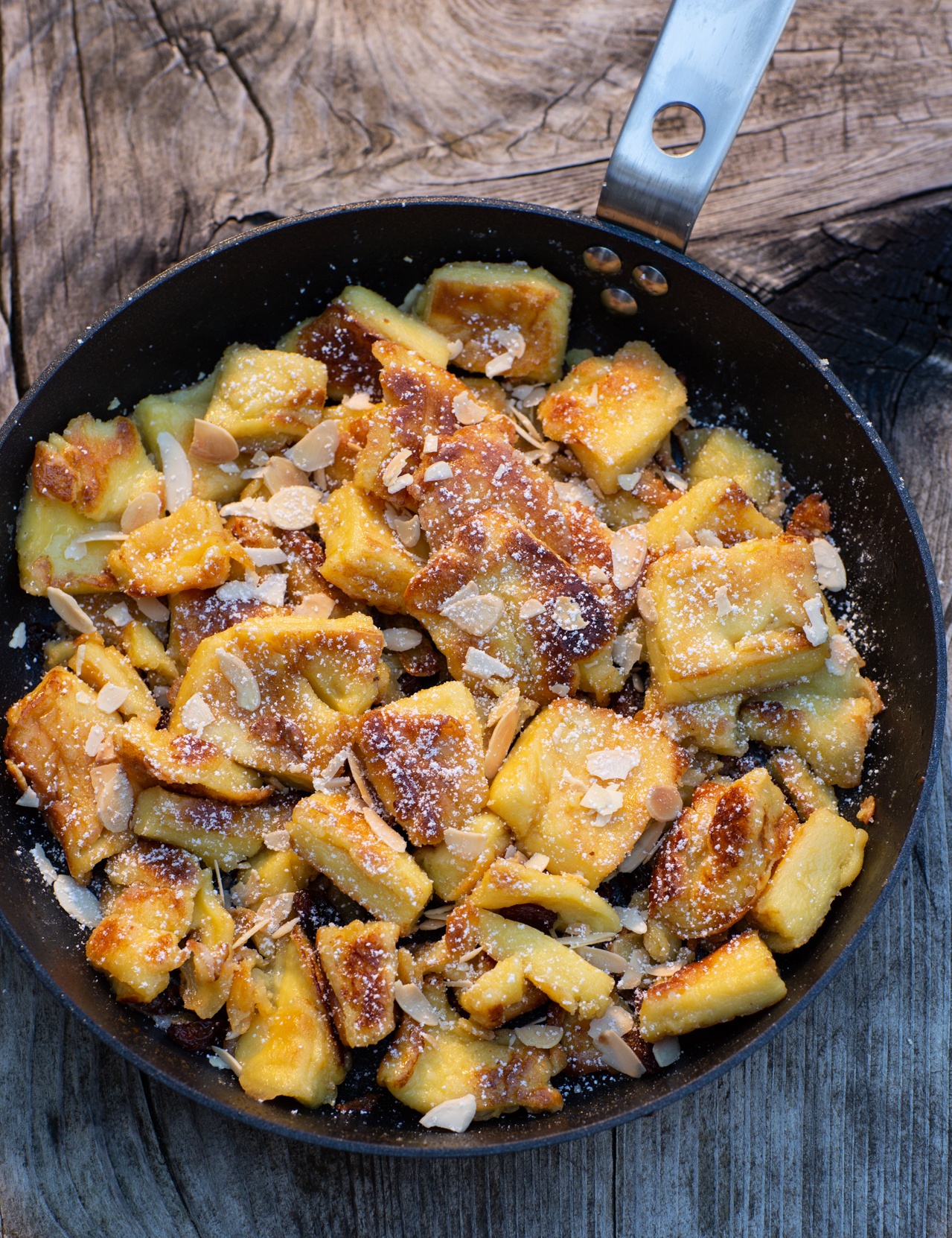 "Kaiserschmarrn" - afternoon snack