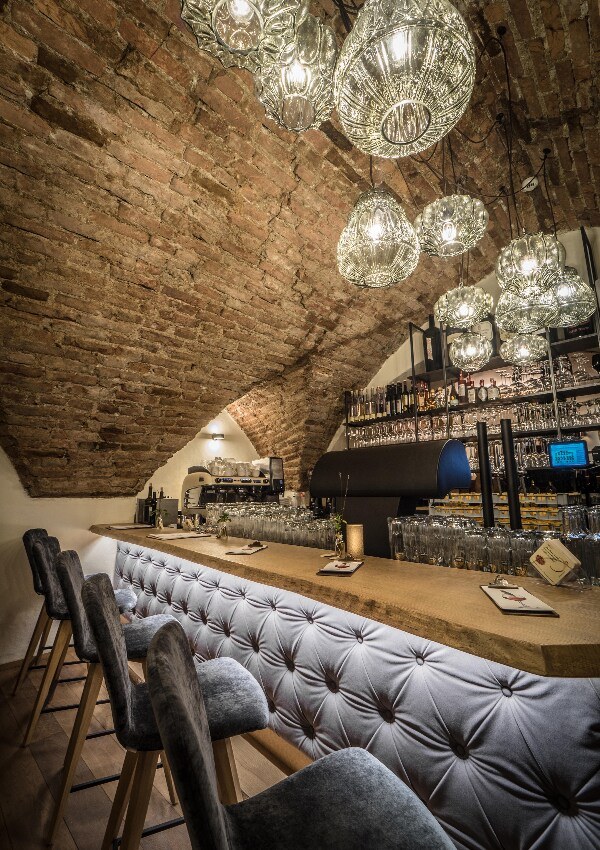 Outstanding wine experiences - our wine selection