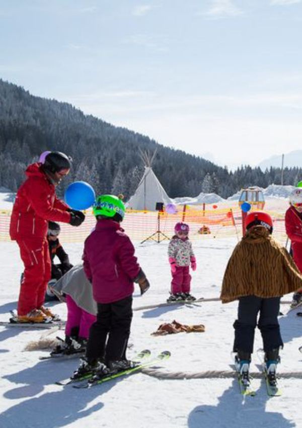 Ski course for kids image