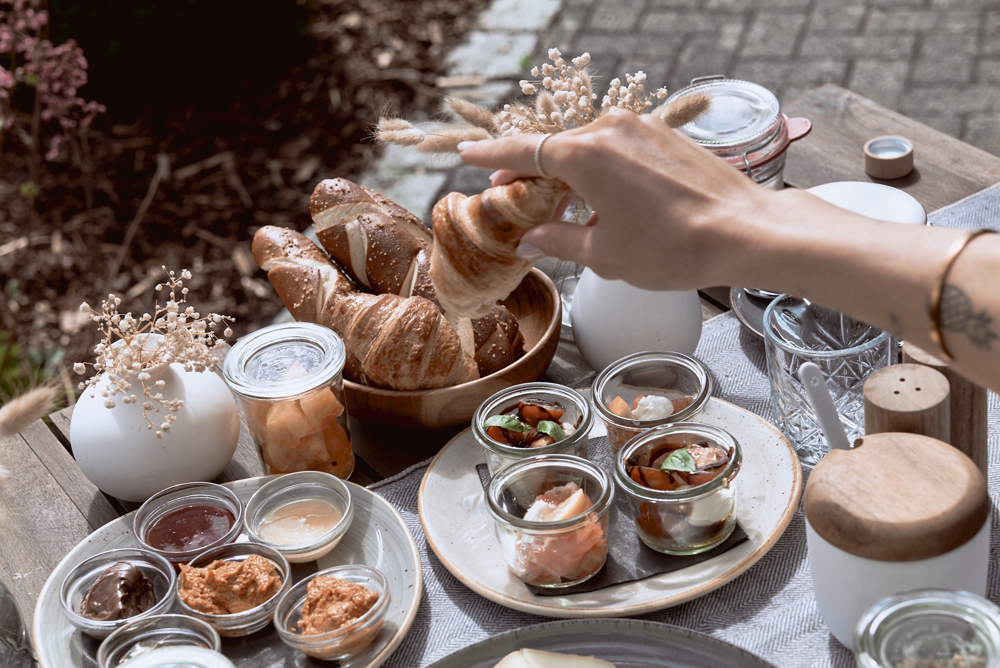 Breakfast 
