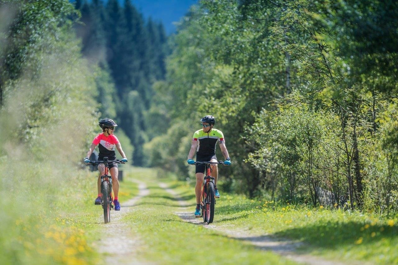 E-Bike "Dolomiten Highlight" Tour: Zur Plätzwiese im Pragser Tal