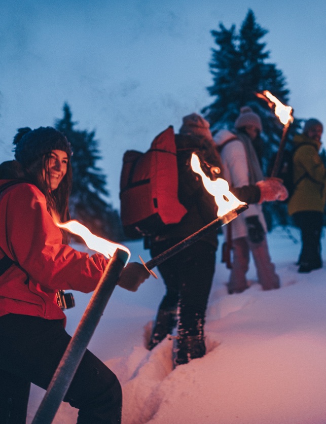Snow & Fire. Twilight hike with Miriam