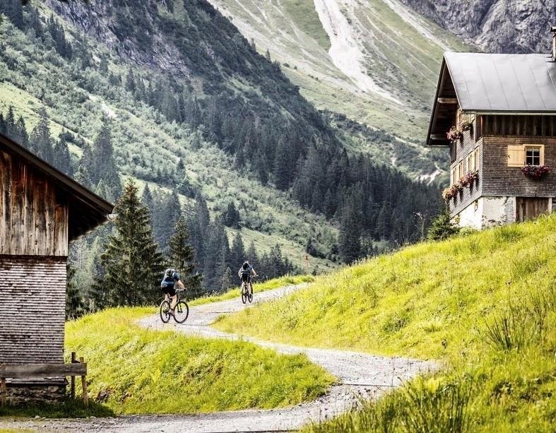 3-alpine pleasure tour / e-bike 