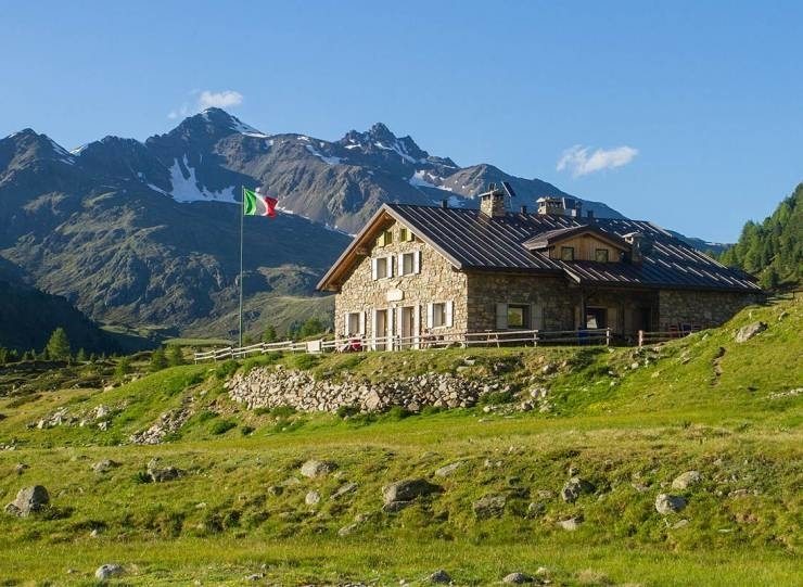 Visit to the Malga Dosdè