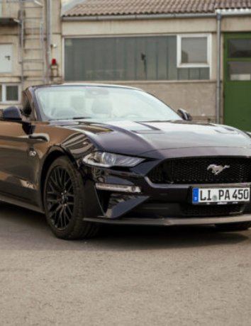 Fahrspass mit einem FORD MUSTANG