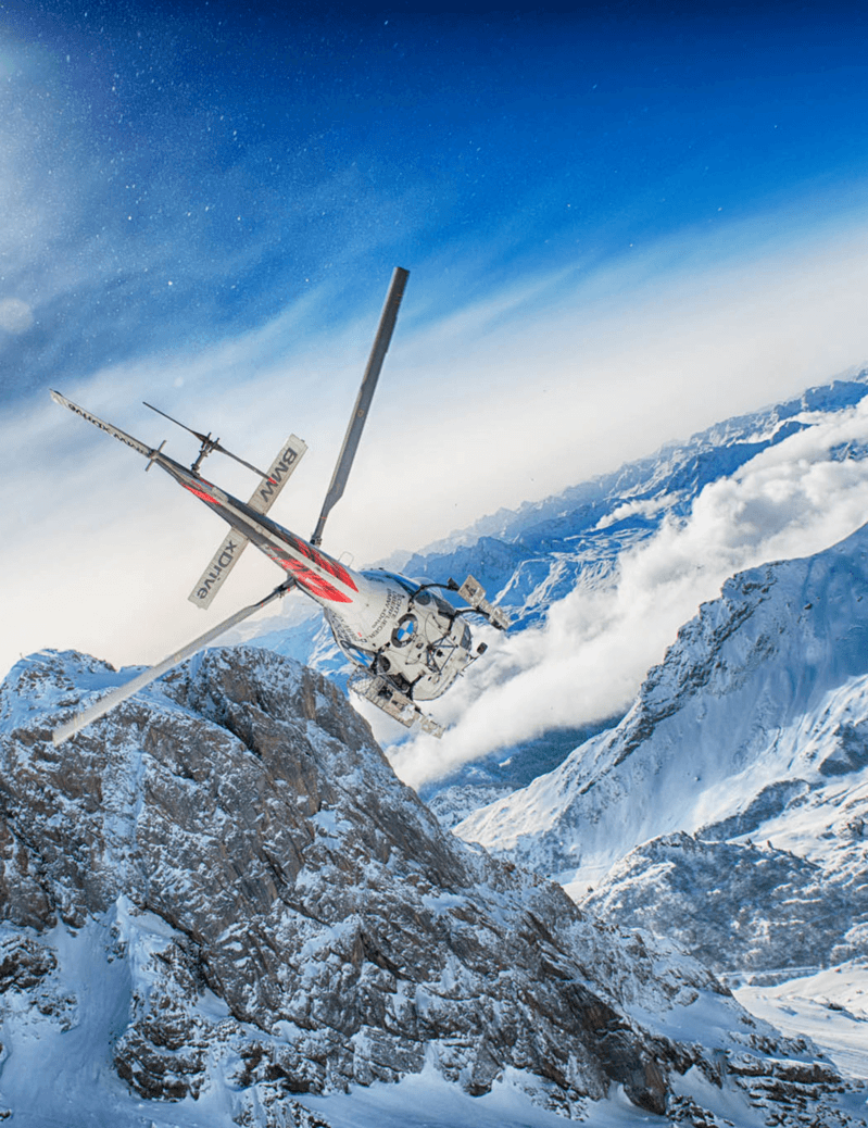By helicopter to the ski paradise