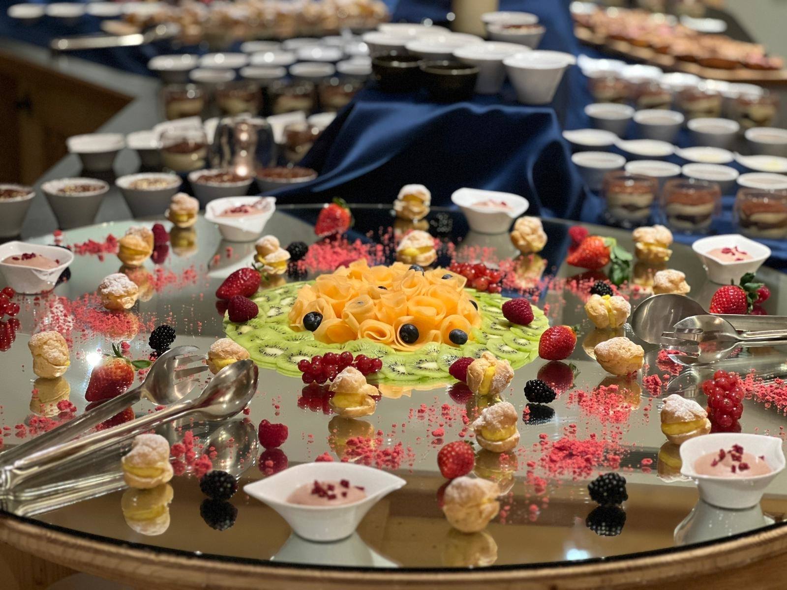 Dessert specialties from the buffet