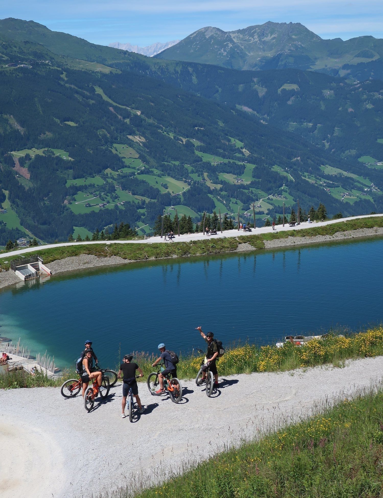 E-bike tour Fichtensee with Nili (e-bike rental 35,-)