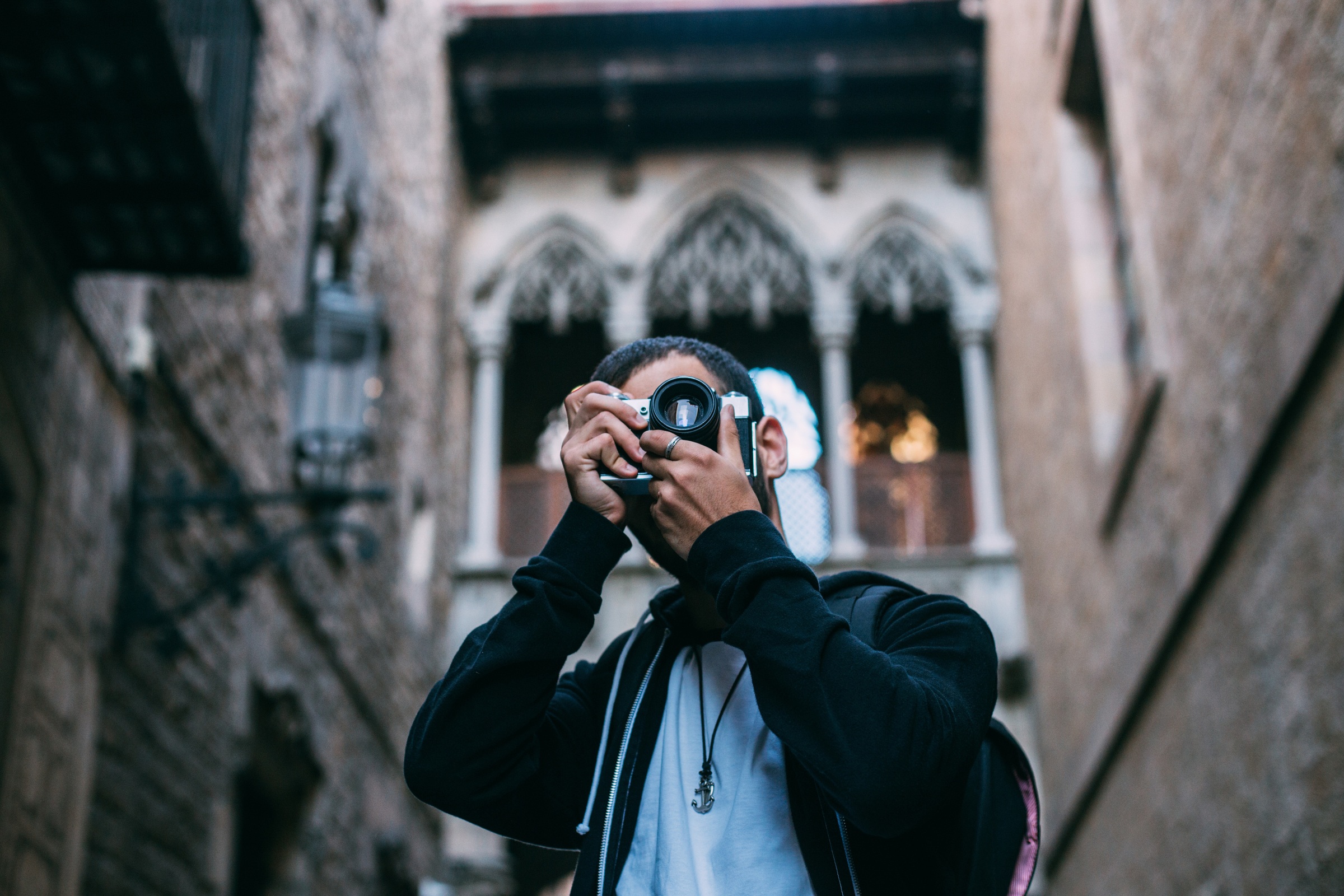 Vintage exploration tour through the old town