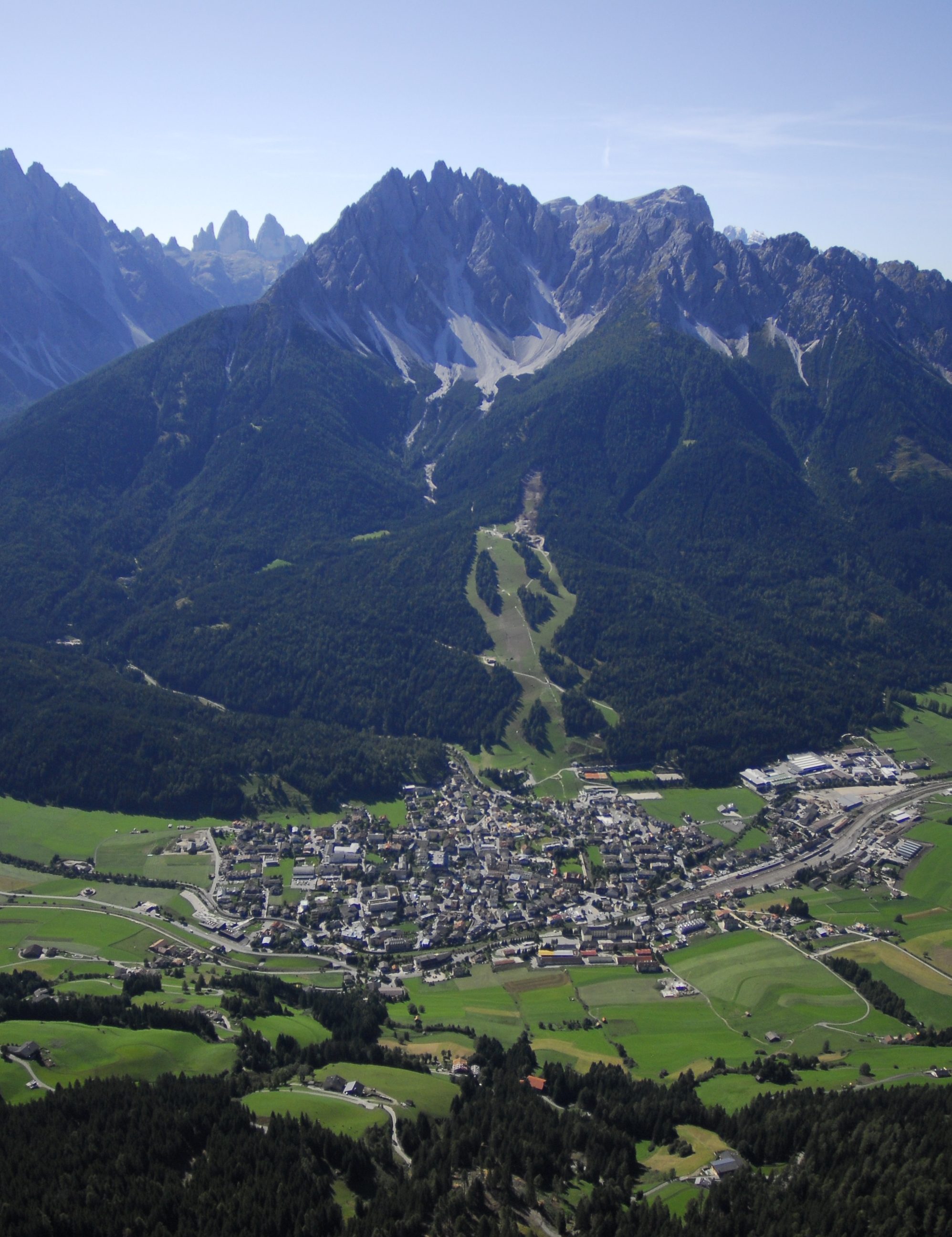 Tuesday: Mountain panorama e-bike tour. S. Silvestro - Lake Dobbiaco 