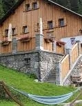 Almenbus Ludwigsburg hut image