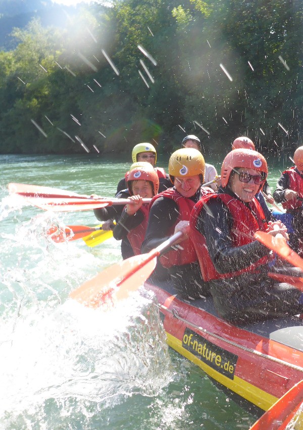 Rafting: Pure water action!