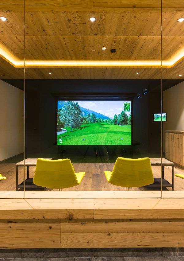 Indoor Golf Simulator