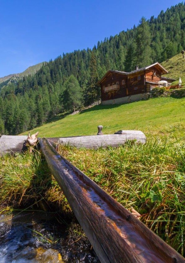 E-Bike & Hike Tour: Versell and "Gerichtshals" (2.229m)