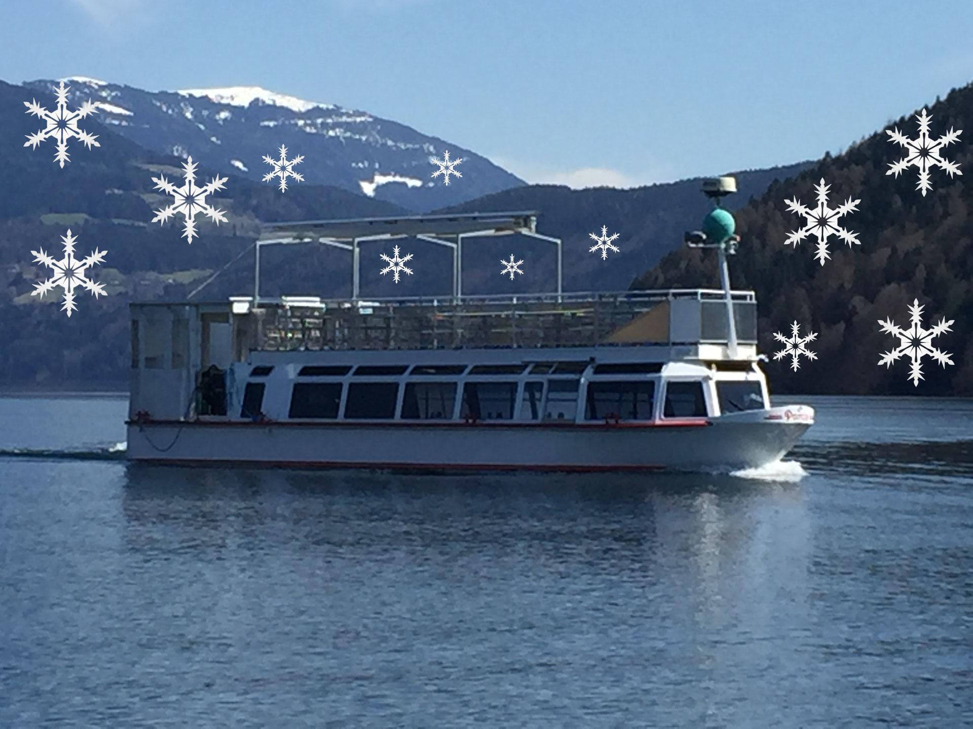Winterliche Schifffahrt am Millstätter See