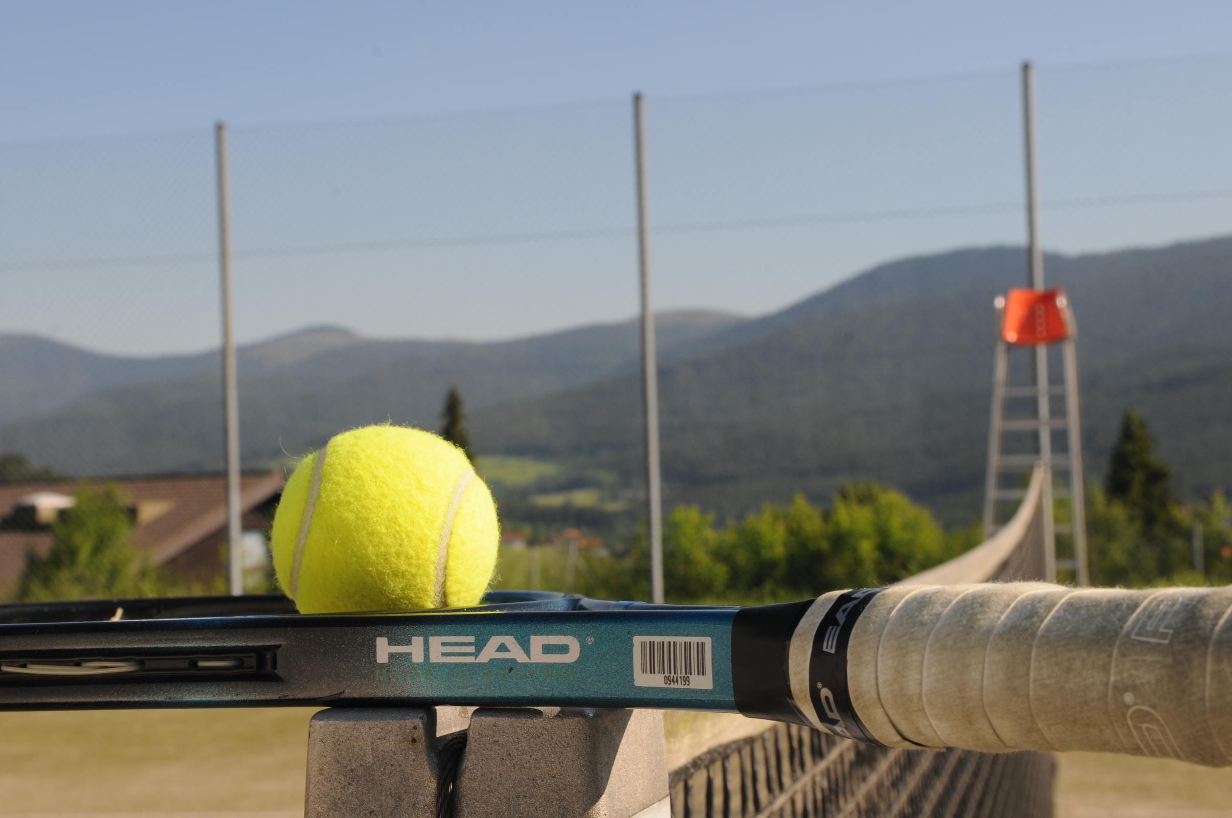 Tennis für Kinder mit Bettina