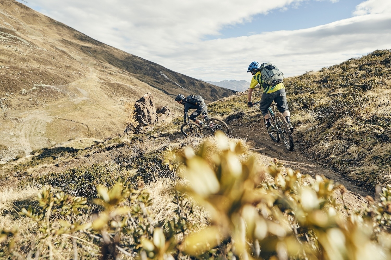 Downhill-Biken image
