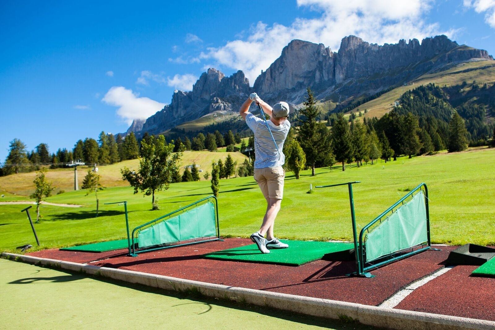 Golf Club Carezza-the mountain beast image