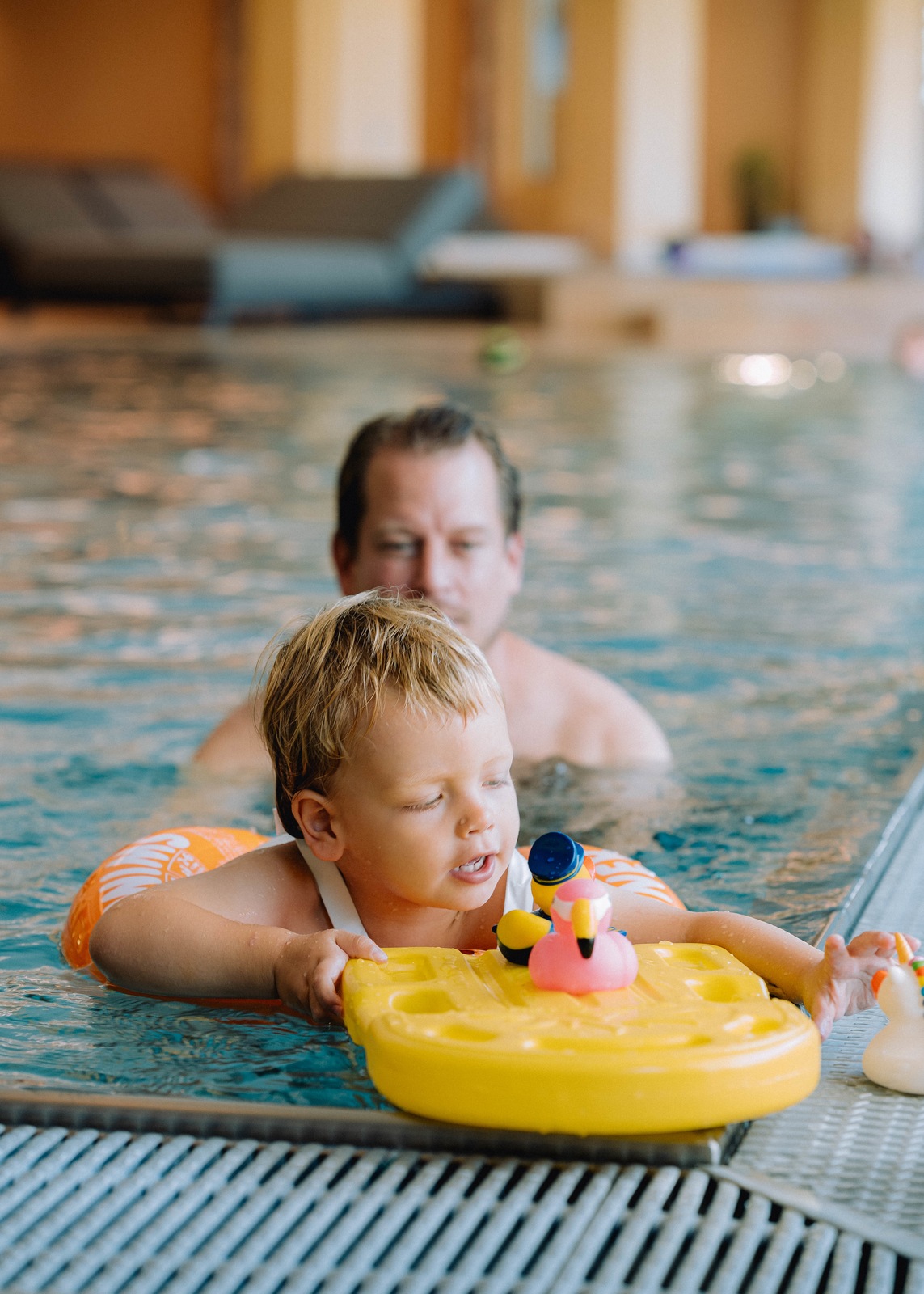 Baby and toddler swimming (from 4 months to 4 years)