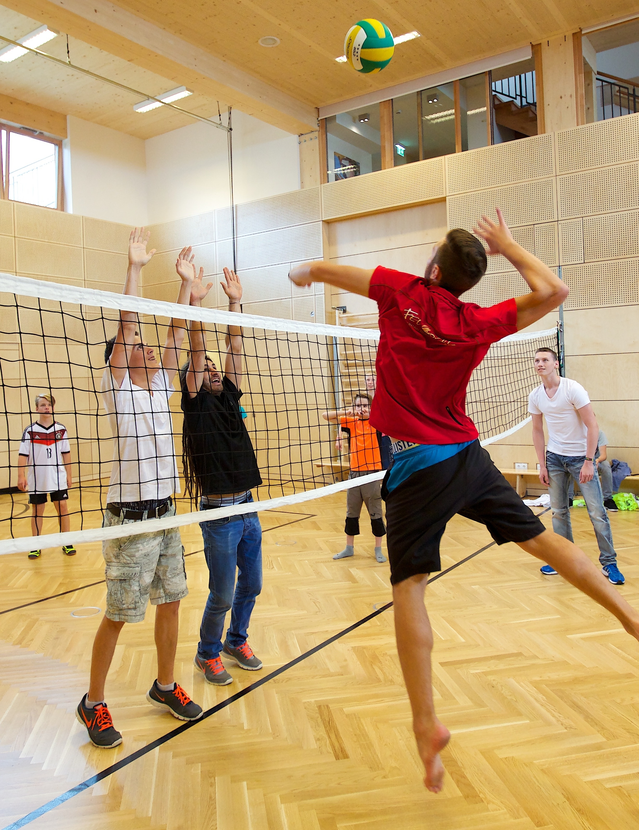 "Volleyball" mit Stefan Trana *