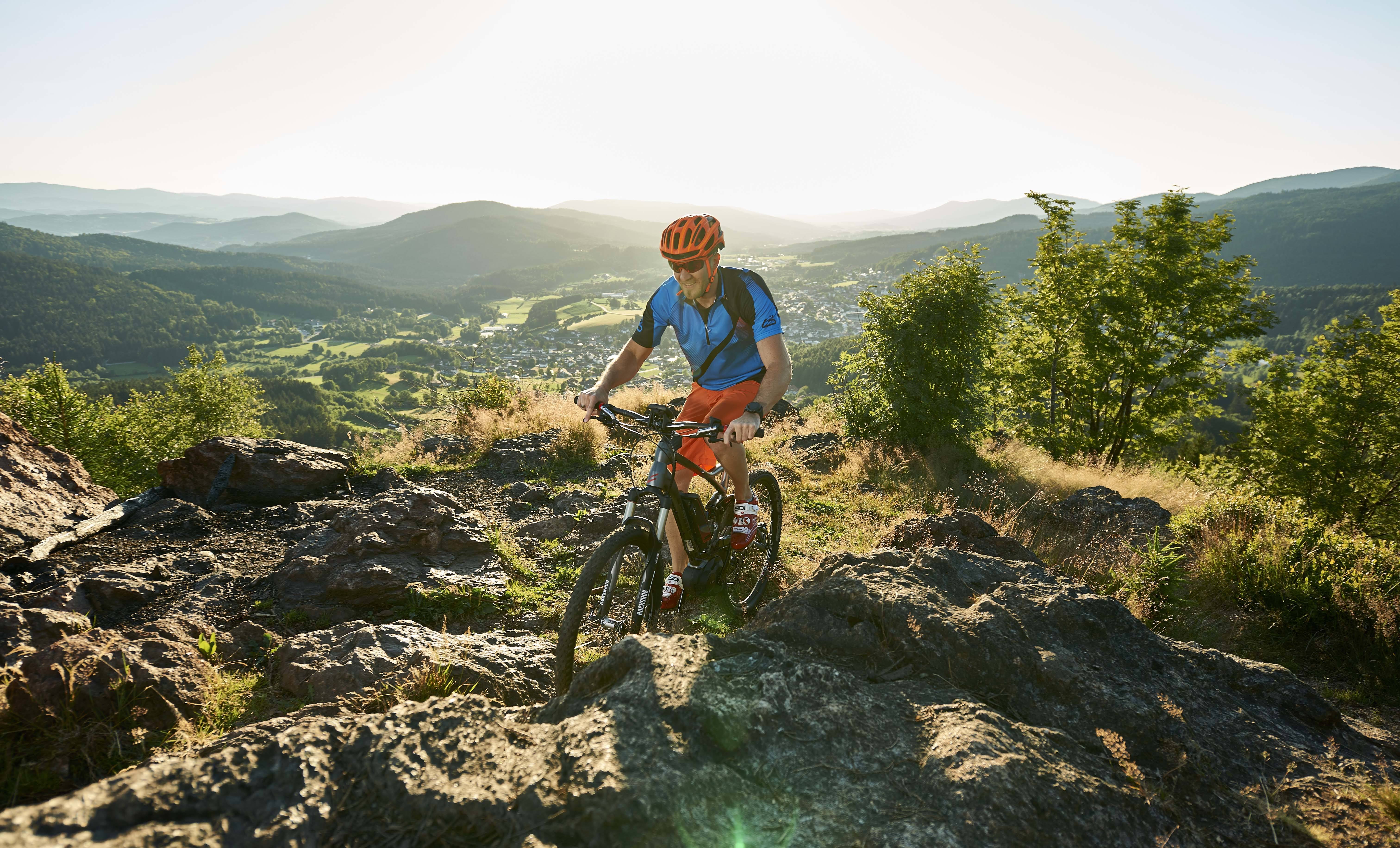 Top 2: (E-)Bike-Tour zum Arber