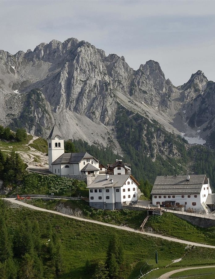 "Friulan" - Hike to the Stone Hunter/ Cacciatore (2071m) image