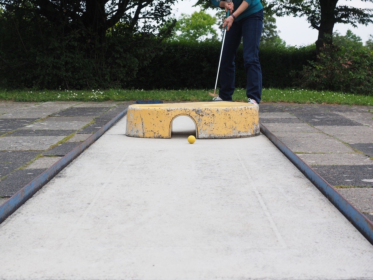 TOGETHER Minigolf Turnier mit Nili