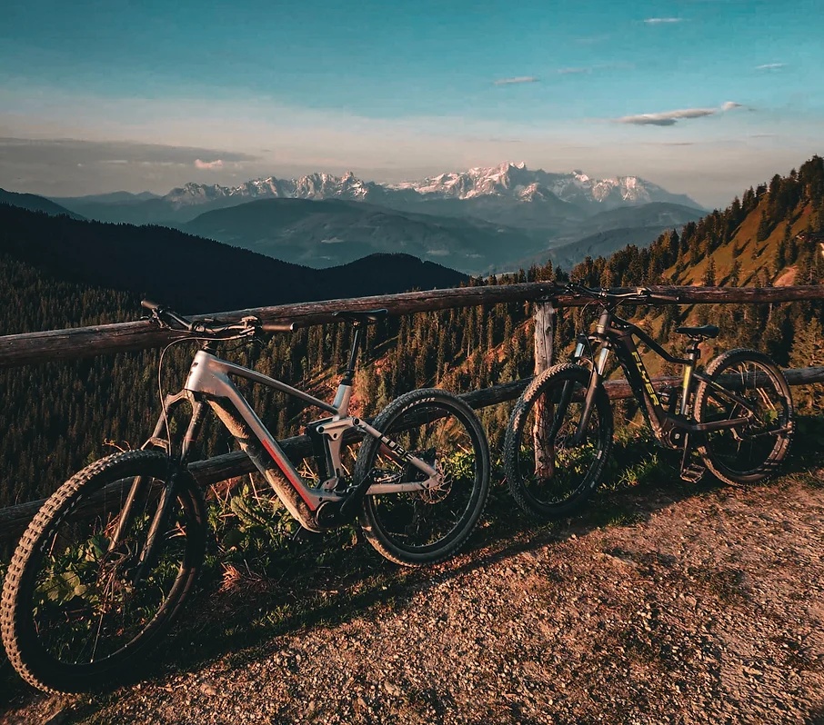 Hochwertige E-Bikes ausleihen