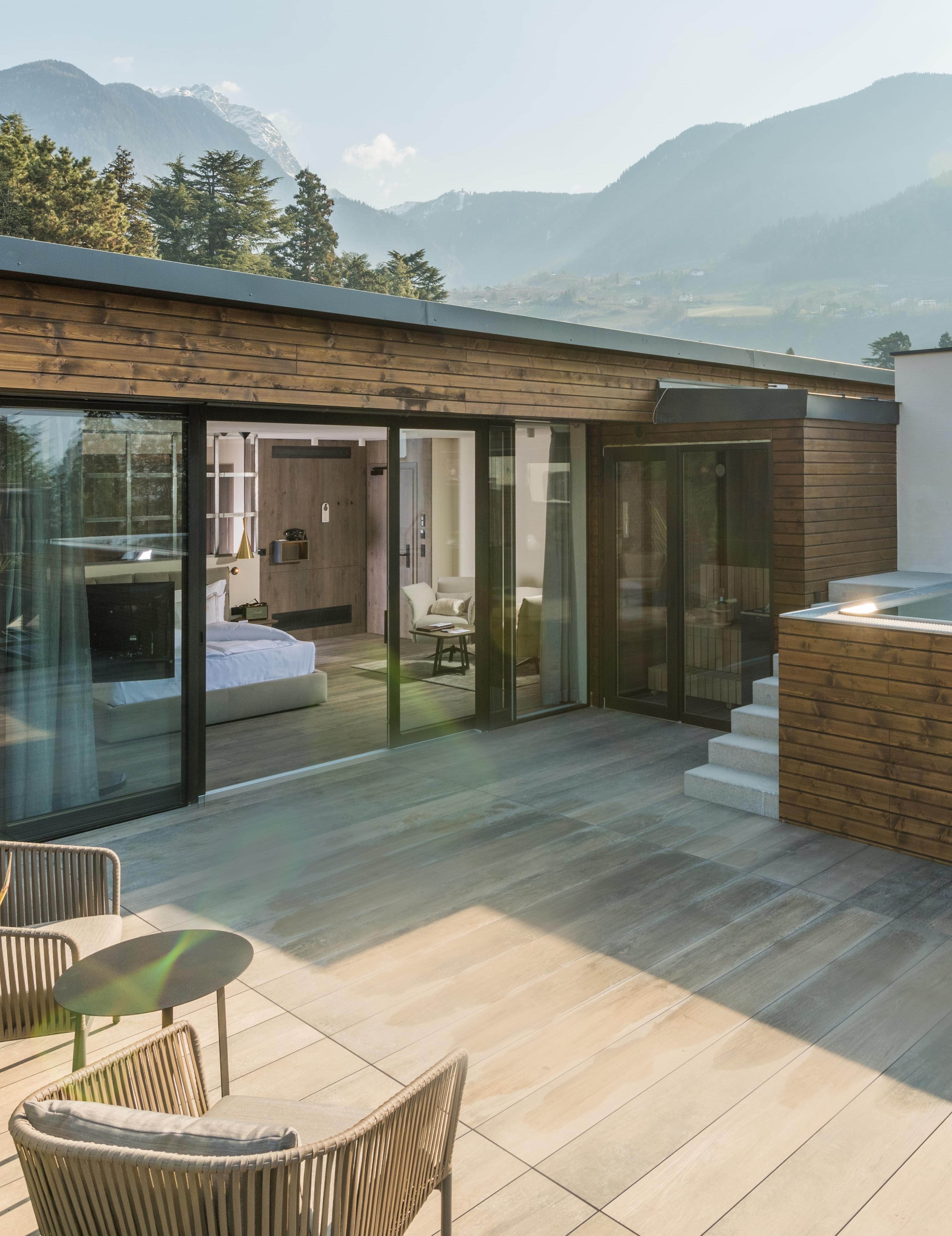 Penthouse-Suite mit Pool und Sauna