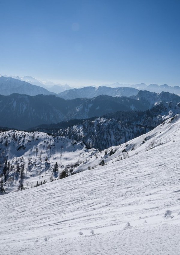 Ski tours