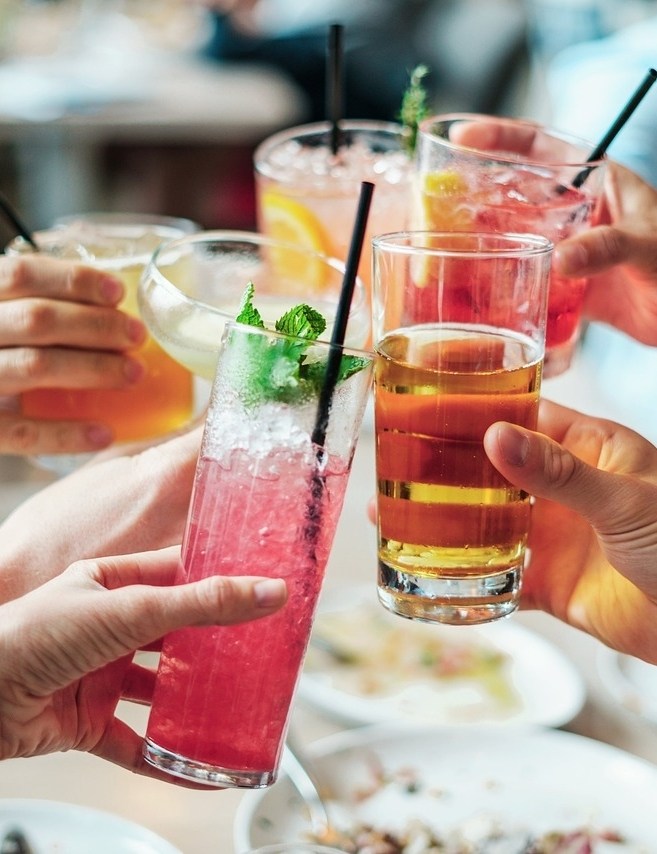 LONGDRINKS AT THE SCHILCHERBERG
